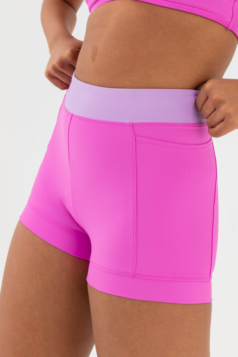 Level Up Short - Za Za Pink | Every Turn